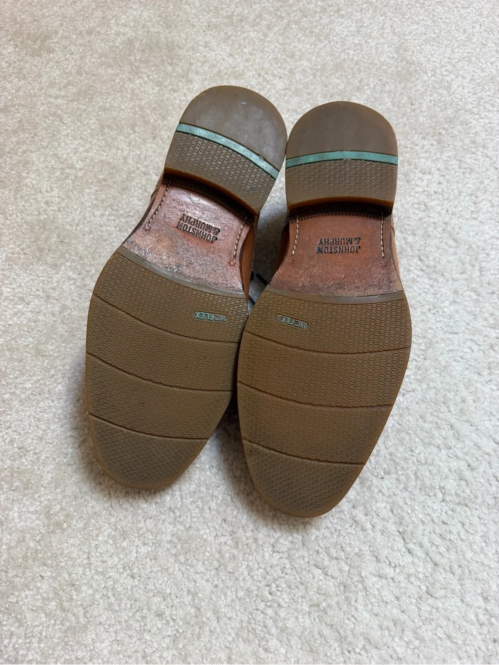 Johnston & Murphy XC Flex Raleigh Brown Leather with Memory Foam